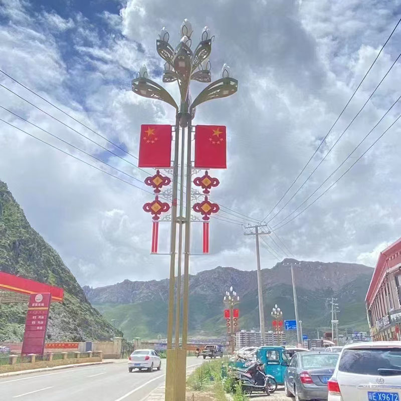 吴忠抱箍太阳能路灯生产厂家